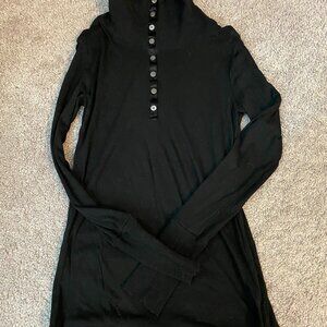 Old Navy Black Henley